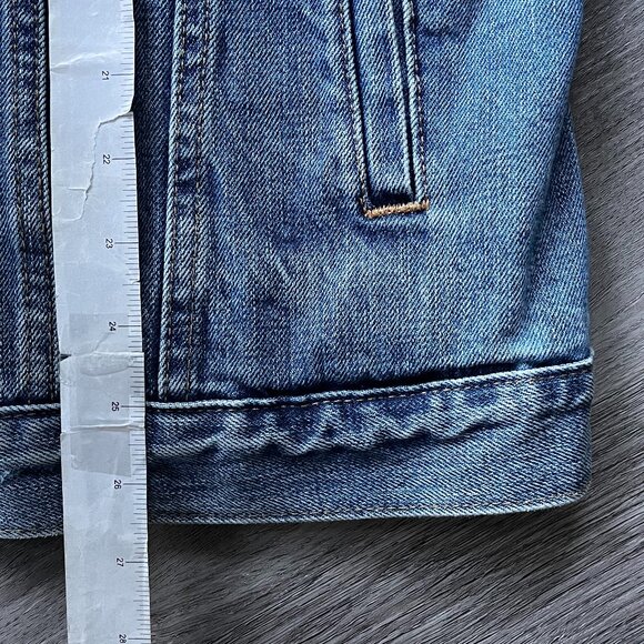 GAP Denim Jacket Size S - Picture 8 of 9